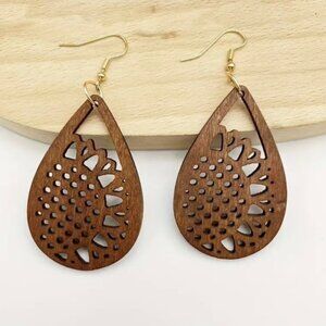 ⭐️ 5 for $25 Natural Wood Brown Painted Lightweight Carved Earrings